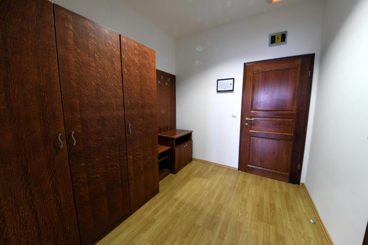 Apartments & Rooms Krizevci Luaran gambar