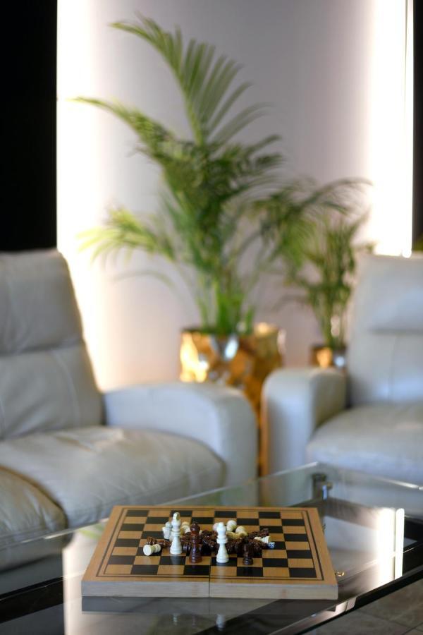 Apartments & Rooms Krizevci Luaran gambar